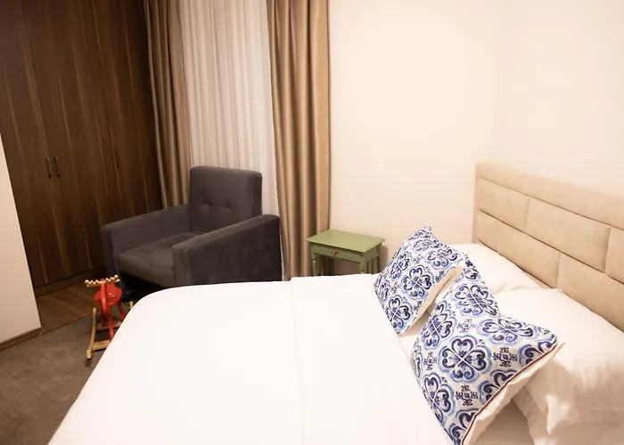 Terra'vista * Tirana