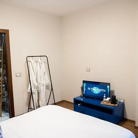 Terra'vista * Tirana